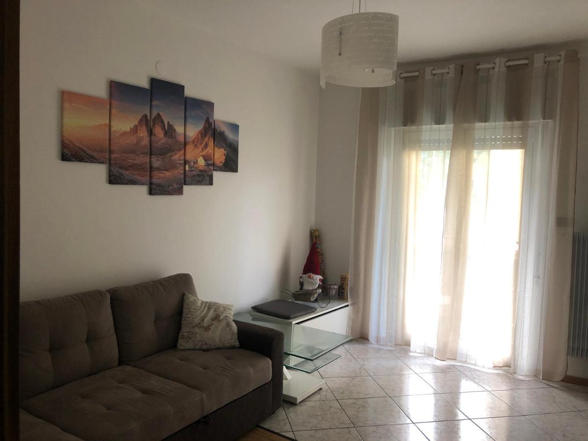 Appartamento Casa di Max - stanza privata con bagno condiviso Bolzano Esterno foto